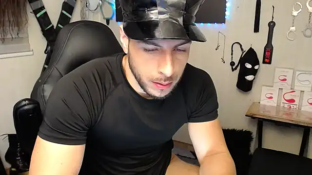 bayronfit online show from April 29, 7:23 am
