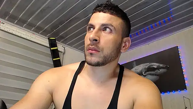 bayronfit online show from May 8, 12:49 am