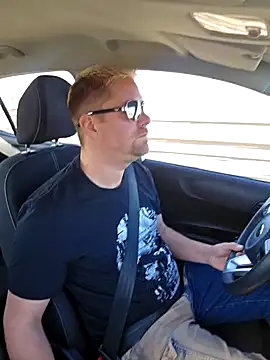 Trucker Hunter online show from March 6, 9:47 am