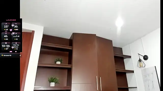 DacotaAndersonDirty online show from March 22, 6:25 pm