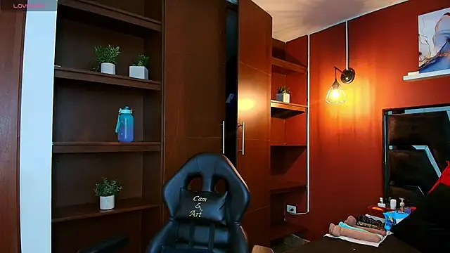 DacotaAndersonDirty online show from April 21, 11:05 am