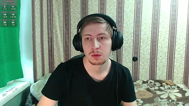 darienlarge online show from November 11, 11:32 am