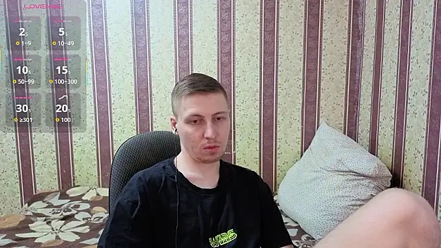 darienlarge online show from January 5, 5:27 pm