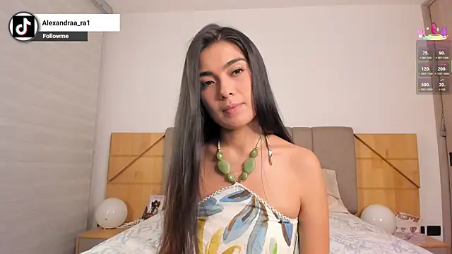 Snapshot of Alexandra_ra chatting on June 11, 4:32 am Alexandra ra online show from June 11, 4:32 am