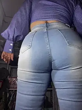 sammyqueenx21 online show from March 11, 11:37 pm