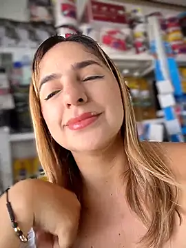 sammyqueenx21 online show from December 15, 1:37 pm