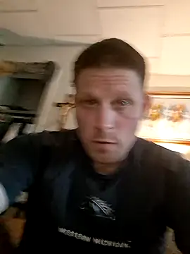 curiouscock38 online show from November 25, 3:56 pm