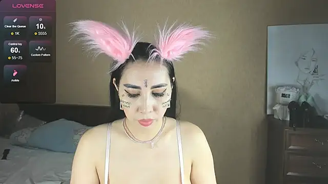 mia choo online show from December 20, 9:27 am