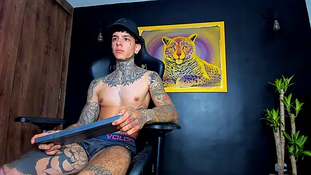 Aron ford online show from December 16, 11:50 pm