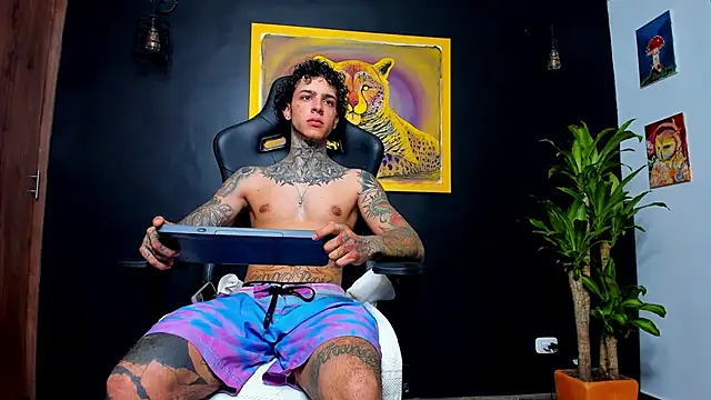 Aron ford online show from January 28, 1:39 am