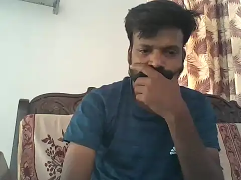 Snapshot of Indiaguy4u chatting on March 21, 9:36 am Indiaguy4u online show from March 21, 9:36 am