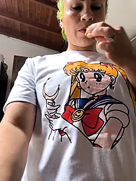 shelby kutter online show from October 11, 4:16 pm