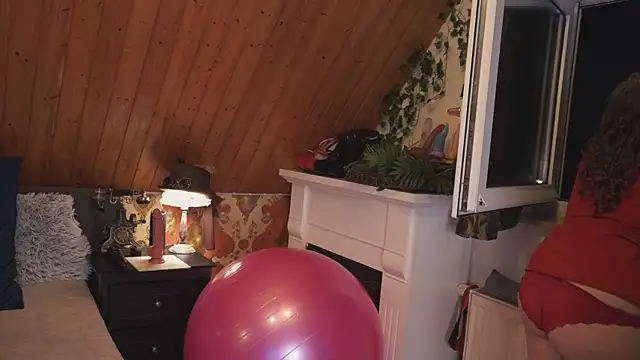 TessaWinter online show from January 12, 6:02 pm