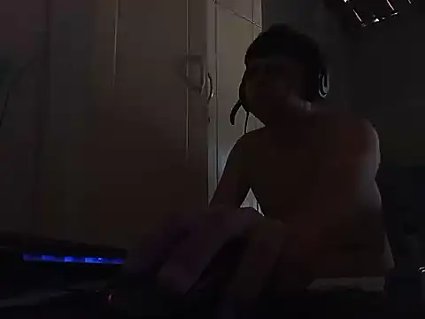 JOHN GOSTOSO online show from November 20, 12:05 pm