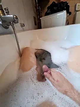 toeloverlive online show from October 7, 7:38 am