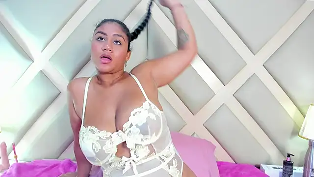 SSCARLETH  online show from March 5, 2:34 pm