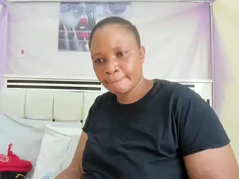 bigbooty29 online show from April 20, 8:06 am