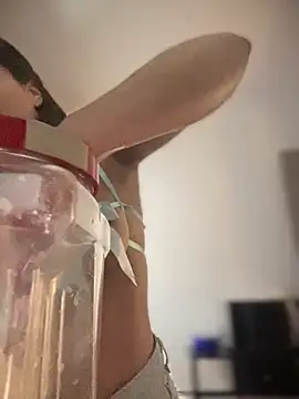  Eurekaa  online show from February 28, 3:07 am