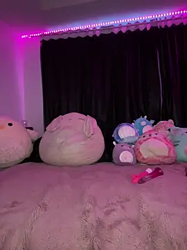 Snapshot of katyaaxo chatting on January 24, 9:26 pm katyaaxo online show from January 24, 9:26 pm