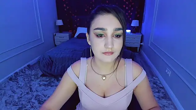 GoldenHeart 1 online show from November 15, 7:43 pm