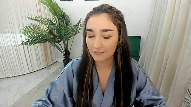 GoldenHeart 1 online show from April 23, 11:42 am