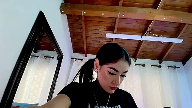 Snapshot of danna_berlin_ chatting on February 22, 7:14 pm danna berlin online show from February 22, 7:14 pm