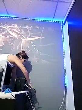 Latina sexy1 online show from November 19, 2:33 am