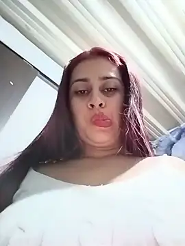 Snapshot of Latina_sexy1 chatting on May 22, 11:16 am Latina sexy1 online show from May 22, 11:16 am