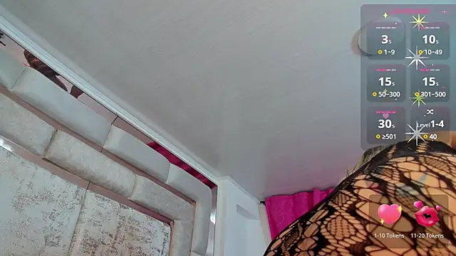 kimjonnes01 online show from December 24, 7:06 am