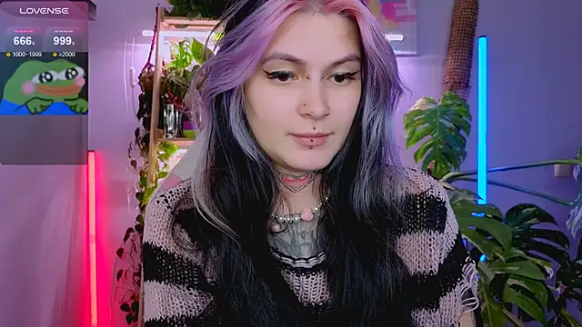 jelya sg online show from April 19, 9:28 pm