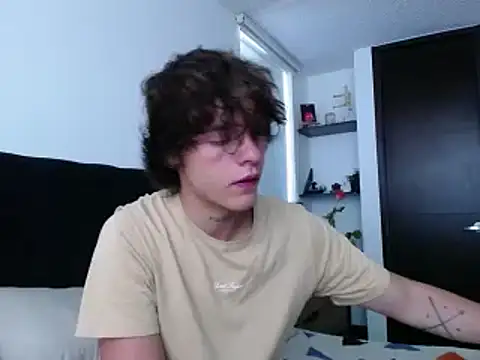 Santiago kiler online show from December 11, 4:53 pm