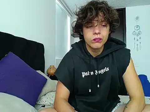 Santiago kiler online show from December 18, 7:08 pm