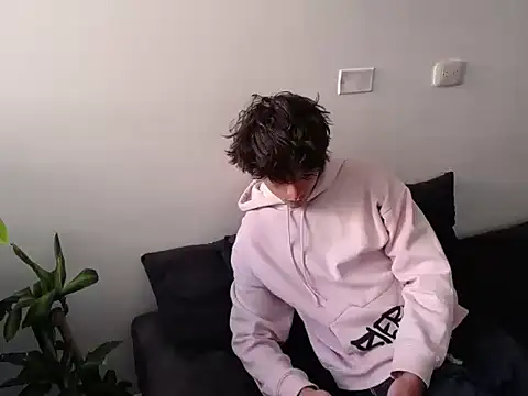 Santiago kiler online show from January 31, 2:28 pm