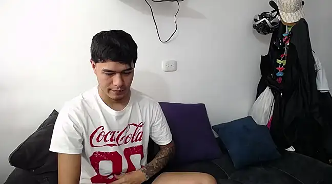 Santiago kiler online show from February 24, 4:04 pm