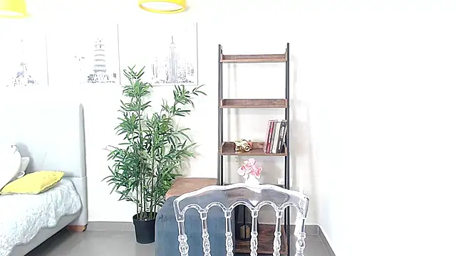 Sassy--Girl online show from February 6, 6:24 pm