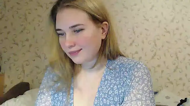 mmmPinUpGirl online show from December 15, 10:04 pm