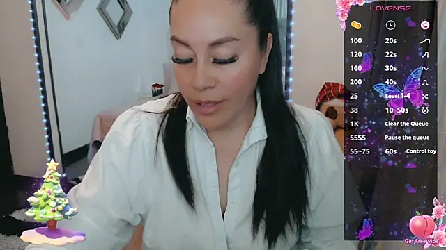 jlove bss online show from December 5, 11:18 pm