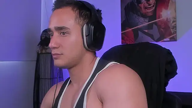 Snapshot of AlexRivera6 chatting on February 5, 6:04 pm AlexRivera6 online show from February 5, 6:04 pm