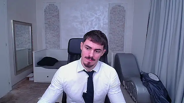 Snapshot of WilsonJules chatting on December 29, 5:01 pm WilsonJules online show from December 29, 5:01 pm