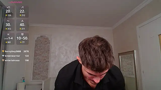 Snapshot of WilsonJules chatting on January 26, 2:03 am WilsonJules online show from January 26, 2:03 am