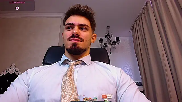 Snapshot of WilsonJules chatting on September 13, 5:07 am WilsonJules online show from September 13, 5:07 am