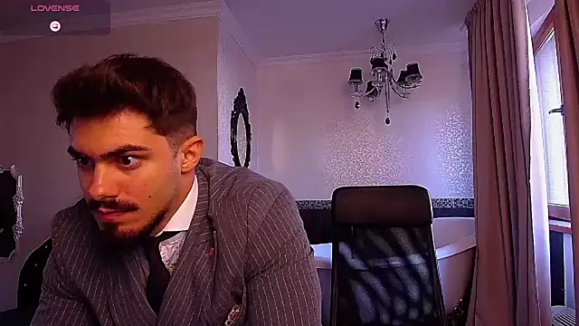 Snapshot of WilsonJules chatting on September 28, 5:35 am WilsonJules online show from September 28, 5:35 am