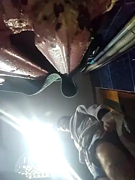 Snapshot of jakerusso chatting on October 6, 6:33 am jakerusso online show from October 6, 6:33 am