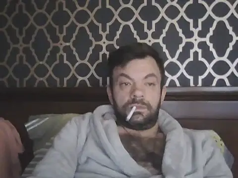 Snapshot of jakerusso chatting on October 12, 6:45 am jakerusso online show from October 12, 6:45 am