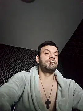 Snapshot of jakerusso chatting on November 24, 1:22 pm jakerusso online show from November 24, 1:22 pm