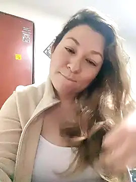 Snapshot of sakotodika chatting on February 17, 9:52 pm sakotodika online show from February 17, 9:52 pm