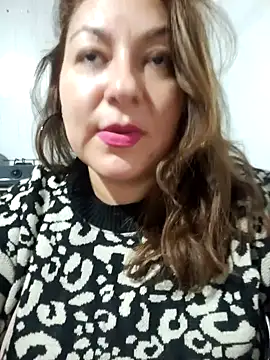 Snapshot of sakotodika chatting on September 18, 3:08 am sakotodika online show from September 18, 3:08 am