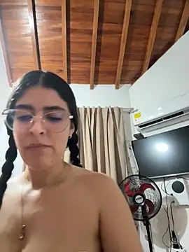  Niah  online show from February 8, 2:04 am