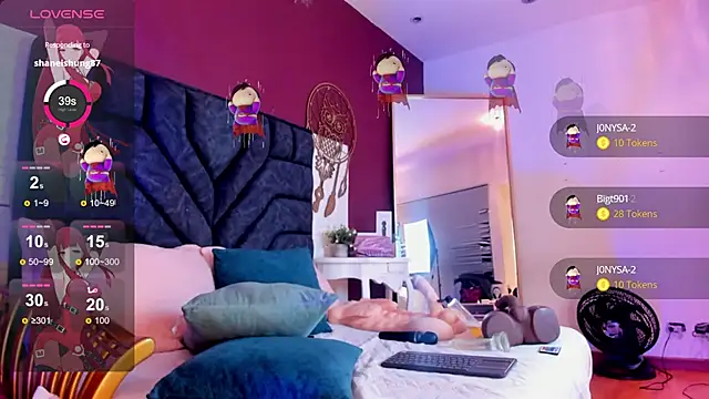 Mia-Bloom online show from February 1, 6:32 am