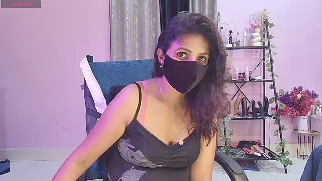 Snapshot of Naughty_nightz chatting on October 23, 3:44 pm Naughty nightz online show from October 23, 3:44 pm